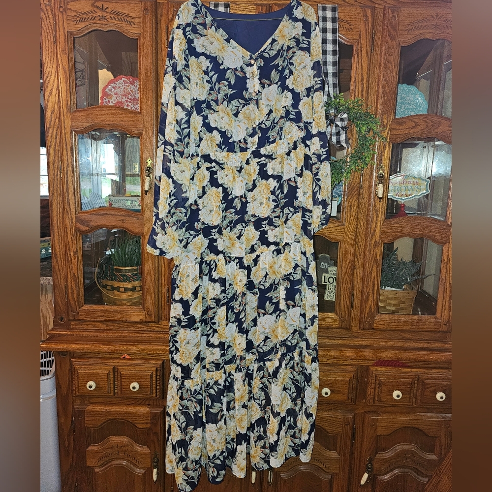 SHEIN Curve 4xl maxi dress
